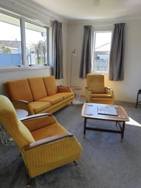 Kiwiana Gem, Reefton